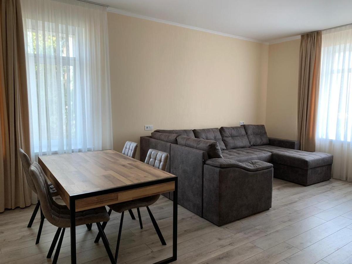Сити Бизнес apart Кропивницкий Экстерьер фото